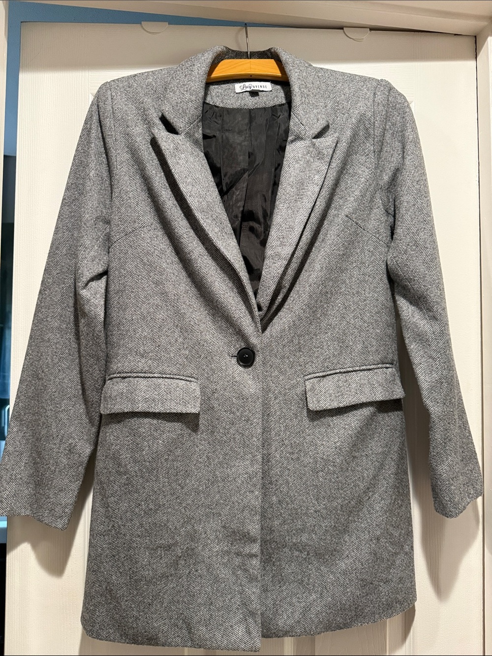 Lucy Avenue- Grey Women’s Single-Button Tailored Blazer